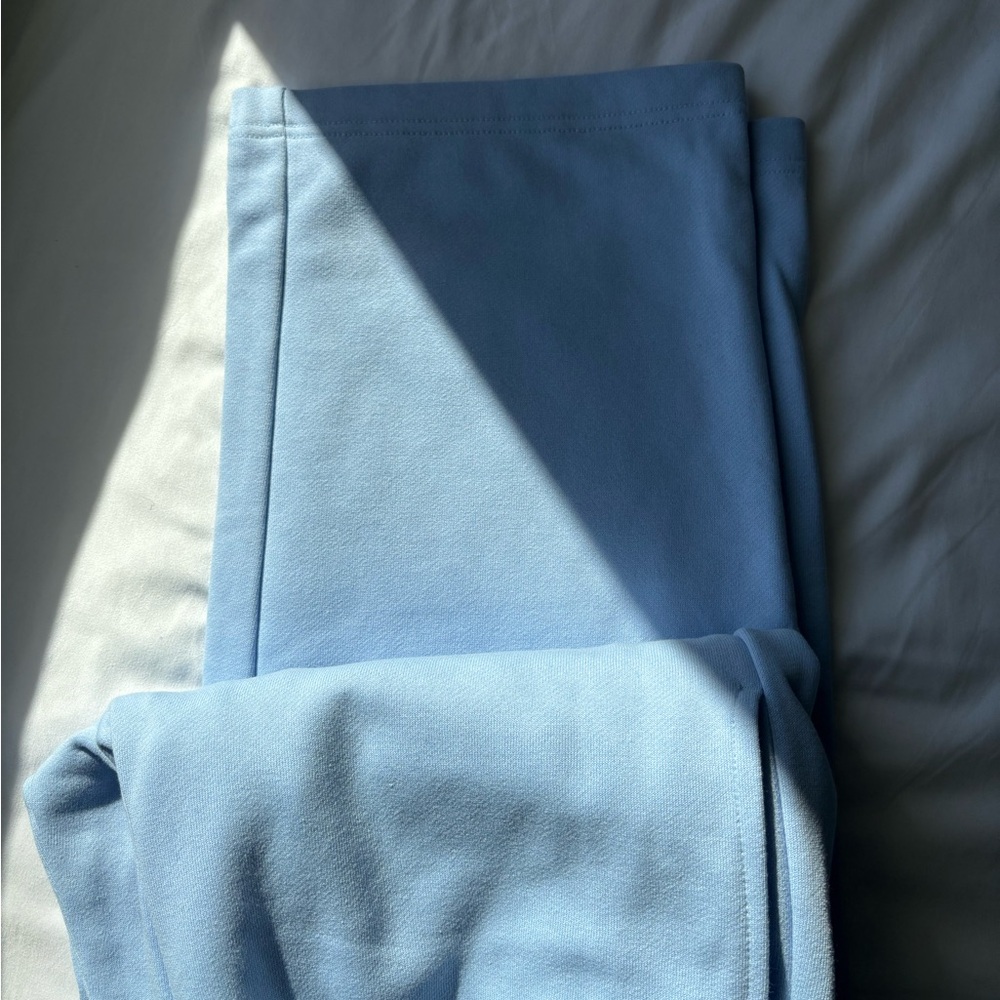 Seashell blue accolade straight leg sweatpants 🐚🩵 - Picture 2 of 5